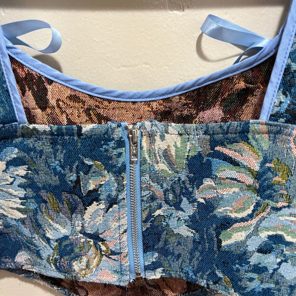 Two piece set - Picture 4 of 6